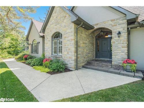 1 Bunker Place, Oro-Medonte, ON - Outdoor With Facade