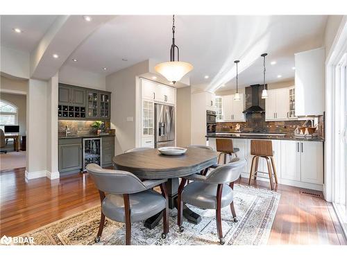 1 Bunker Place, Oro-Medonte, ON - Indoor Photo Showing Dining Room