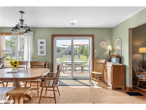 2819 Old Orchard Road, Utopia, ON - Indoor Photo Showing Dining Room