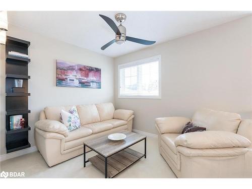 21 Duval Drive, Barrie, ON - Indoor Photo Showing Living Room