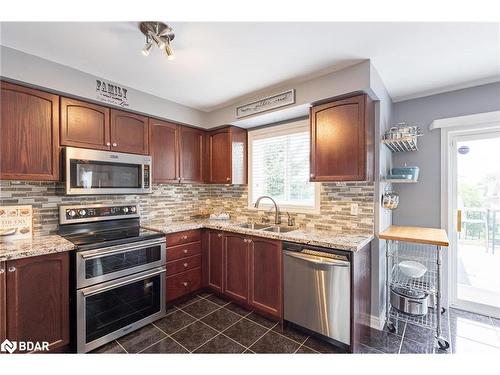 21 Duval Drive, Barrie, ON - Indoor Photo Showing Kitchen With Double Sink With Upgraded Kitchen