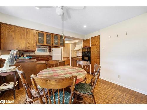 1736 Killarney Beach Road, Innisfil, ON - Indoor Photo Showing Dining Room