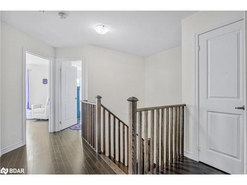 12 Cypress Point, Barrie, ON - Indoor Photo Showing Other Room