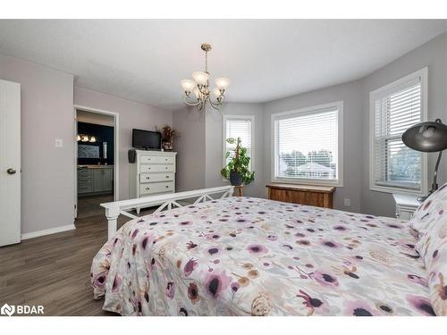 6 White Elm Road, Barrie, ON - Indoor Photo Showing Bedroom