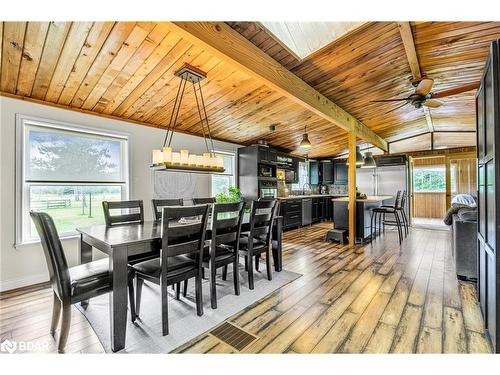 1398 Old Second Road North Road, Hillsdale, ON - Indoor Photo Showing Dining Room