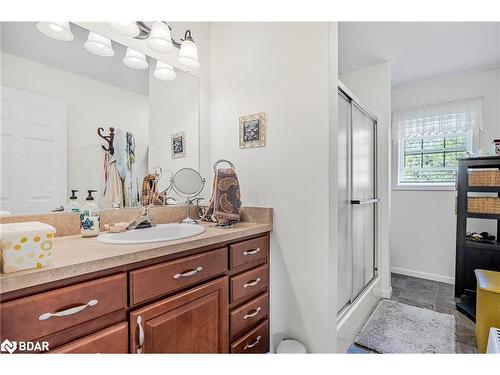 1398 Old Second Road North Road, Hillsdale, ON - Indoor Photo Showing Bathroom