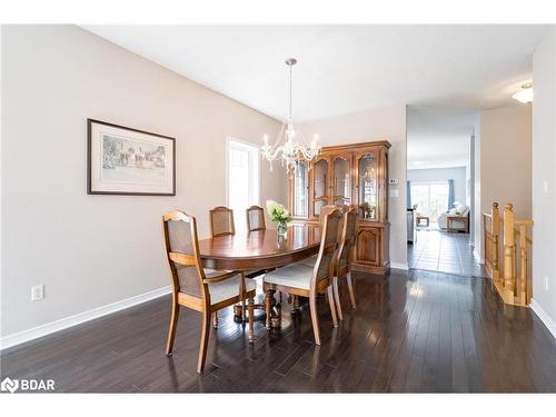 8 Orleans Avenue, Barrie, ON - Indoor Photo Showing Dining Room