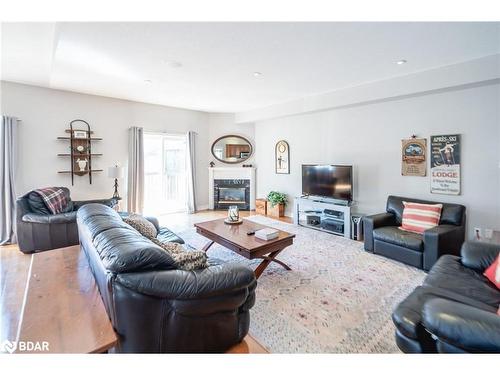 57 High Vista Drive, Oro-Medonte, ON - Indoor Photo Showing Living Room With Fireplace