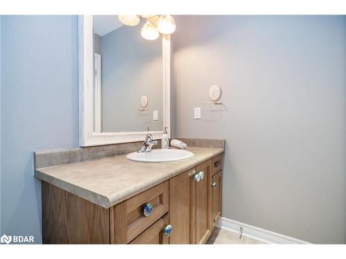 57 High Vista Drive, Oro-Medonte, ON - Indoor Photo Showing Bathroom