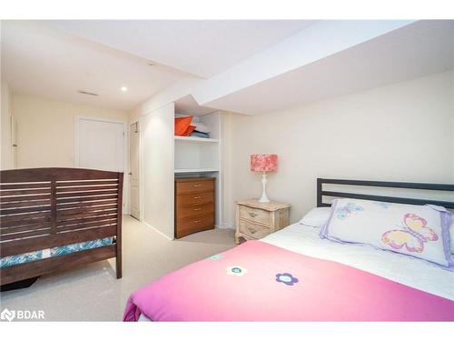 57 High Vista Drive, Oro-Medonte, ON - Indoor Photo Showing Bedroom