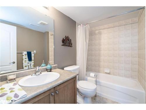 57 High Vista Drive, Oro-Medonte, ON - Indoor Photo Showing Bathroom