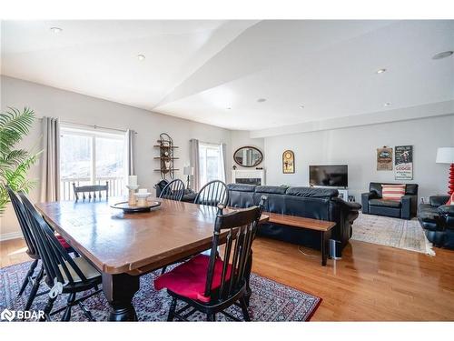 57 High Vista Drive, Oro-Medonte, ON - Indoor Photo Showing Dining Room