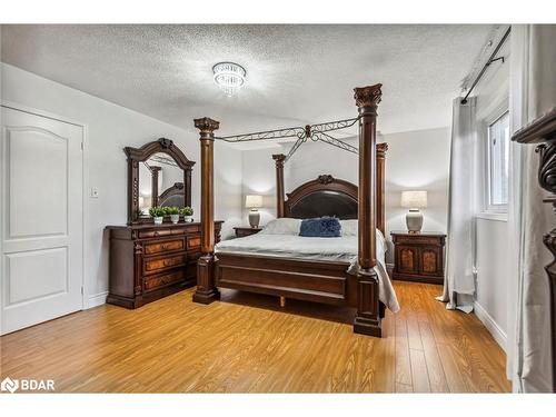 3908 Densbury Drive, Mississauga, ON - Indoor Photo Showing Bedroom