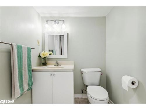 3908 Densbury Drive, Mississauga, ON - Indoor Photo Showing Bathroom