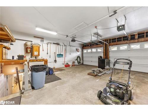 51 Idlewood Drive, Midhurst, ON - Indoor Photo Showing Garage