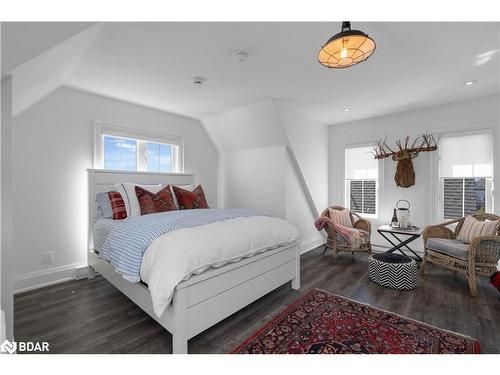 6 Georgian Grande Drive, Oro-Medonte, ON - Indoor Photo Showing Bedroom