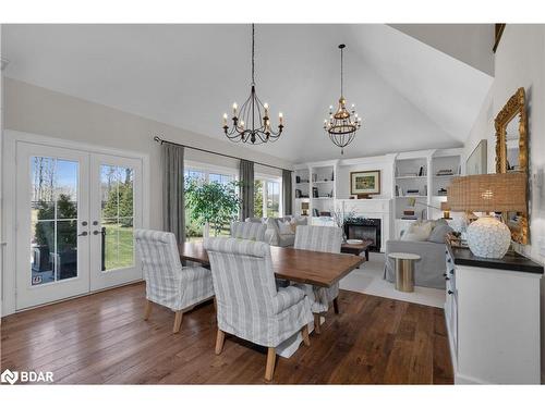 6 Georgian Grande Drive, Oro-Medonte, ON - Indoor Photo Showing Dining Room