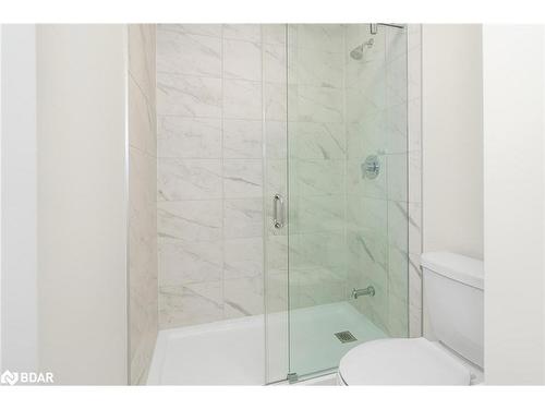 141 Shepherd Drive, Barrie, ON - Indoor Photo Showing Bathroom