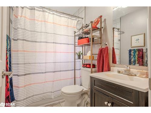 5 Melinda Crescent, Barrie, ON - Indoor Photo Showing Bathroom