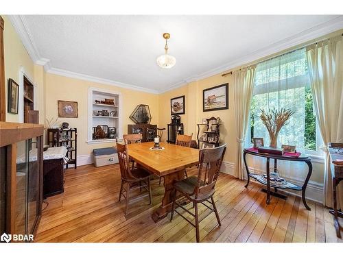 1475 6Th Line, Innisfil, ON - Indoor Photo Showing Dining Room