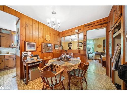 1475 6Th Line, Innisfil, ON - Indoor Photo Showing Dining Room