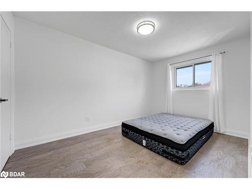 I2-63 Ferris Lane, Barrie, ON - Indoor Photo Showing Bedroom