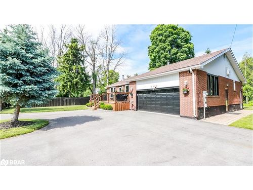 3915 Pine Rock Avenue, Innisfil, ON - Outdoor