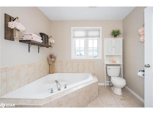 50 Dunnett Drive, Barrie, ON - Indoor Photo Showing Bathroom