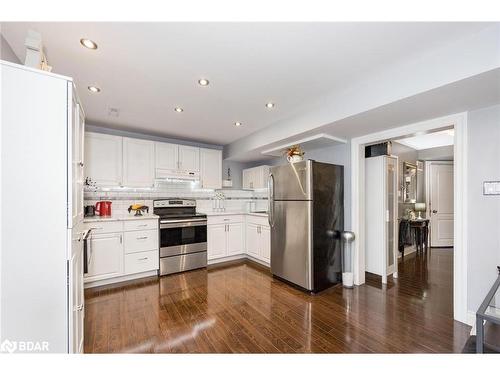 50 Dunnett Drive, Barrie, ON - Indoor Photo Showing Kitchen