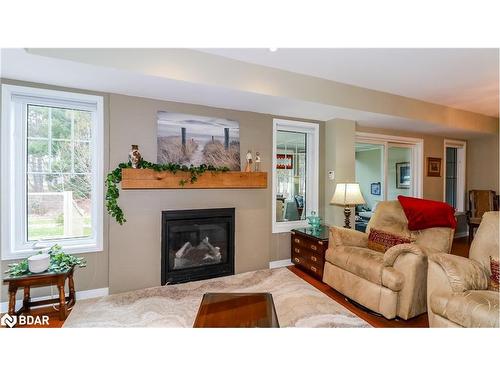 28 Masters Crescent, Port Severn, ON - Indoor Photo Showing Living Room With Fireplace