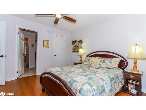 28 Masters Crescent, Port Severn, ON - Indoor Photo Showing Bedroom