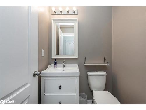 74 Megan Crescent, Barrie, ON - Indoor Photo Showing Bathroom