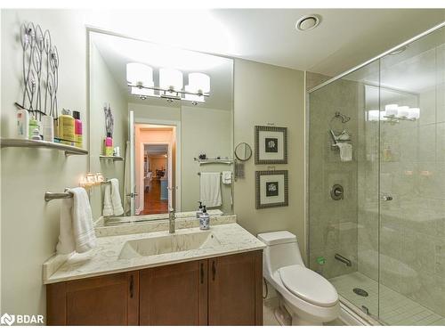 505-354 Atherley Road, Orillia, ON - Indoor Photo Showing Bathroom