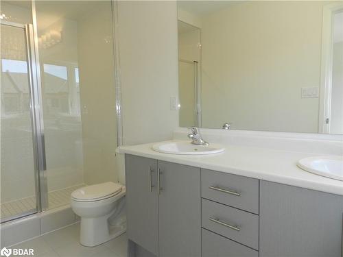 10 Cherry Hill Lane, Barrie, ON - Indoor Photo Showing Bathroom