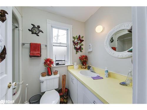 7398 County Rd 91, Stayner, ON - Indoor Photo Showing Bathroom