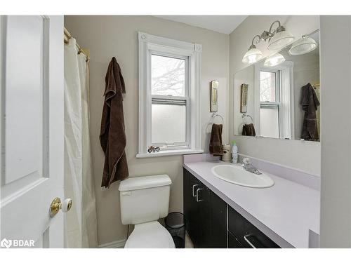 7398 County Rd 91, Stayner, ON - Indoor Photo Showing Bathroom