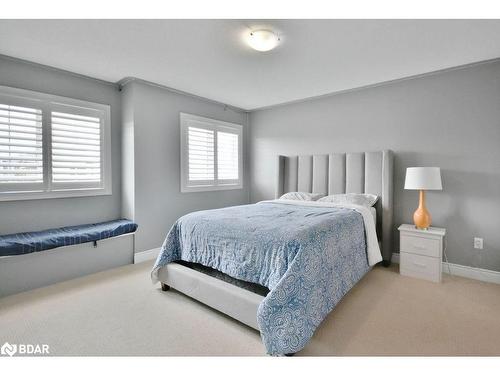 84 Monarchy Street, Barrie, ON - Indoor Photo Showing Bedroom