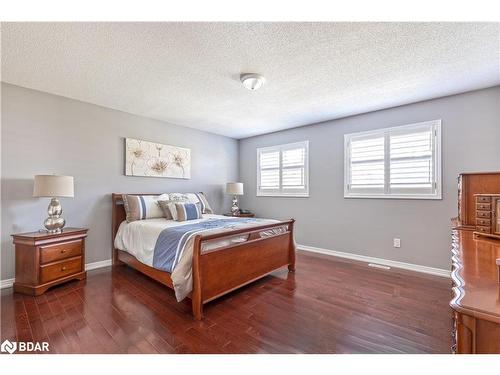 2210 Nevils Street, Alcona, ON - Indoor Photo Showing Bedroom