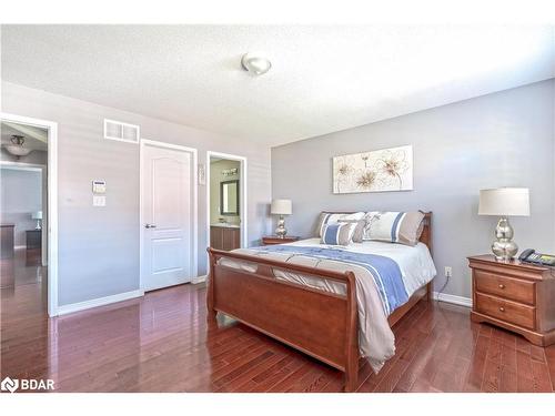 2210 Nevils Street, Alcona, ON - Indoor Photo Showing Bedroom