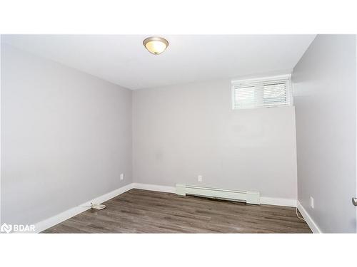 321 St Vincent Street, Barrie, ON - Indoor Photo Showing Other Room