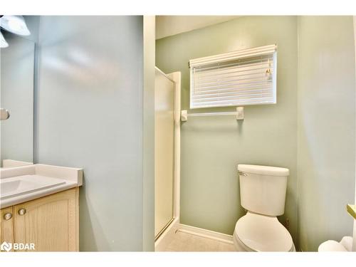 61 Holly Meadow Road, Barrie, ON - Indoor Photo Showing Bathroom