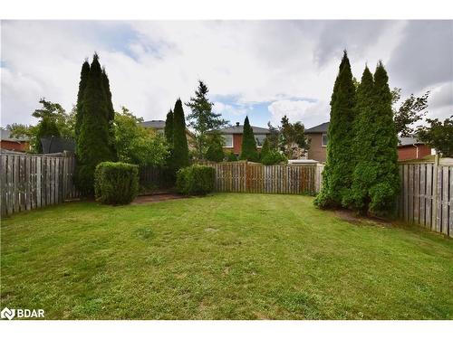 61 Holly Meadow Road, Barrie, ON - Outdoor With Backyard