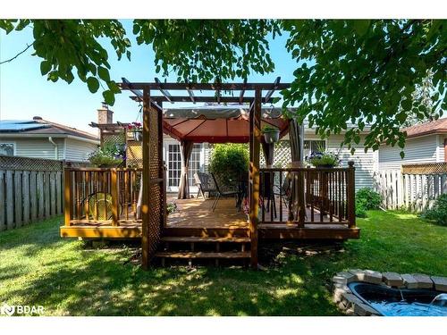 92 Hickling Trail E, Barrie, ON - Outdoor With Deck Patio Veranda