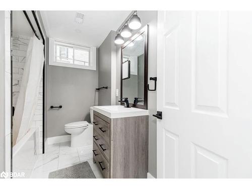 30 Livia Herman Way, Barrie, ON - Indoor Photo Showing Bathroom