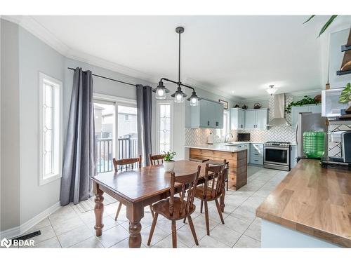 63 Prince George Crescent, Barrie, ON - Indoor Photo Showing Dining Room