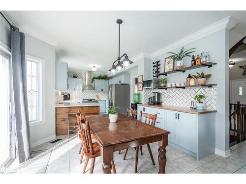 63 Prince George Crescent, Barrie, ON - Indoor Photo Showing Dining Room