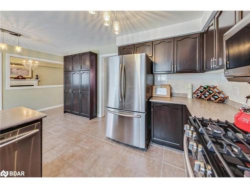 5 Kelsey Crescent, Barrie, ON - Indoor Photo Showing Kitchen