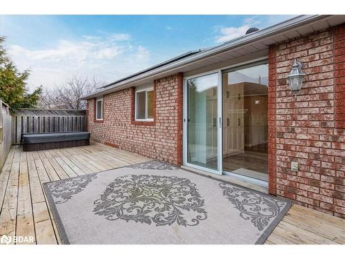 18 Nugent Court, Barrie, ON - Outdoor With Deck Patio Veranda With Exterior