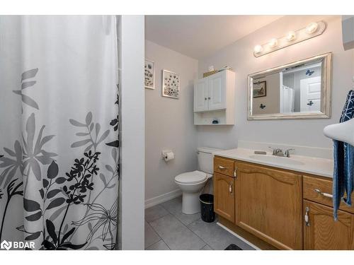 22 Primrose Lane, Innisfil, ON - Indoor Photo Showing Bathroom