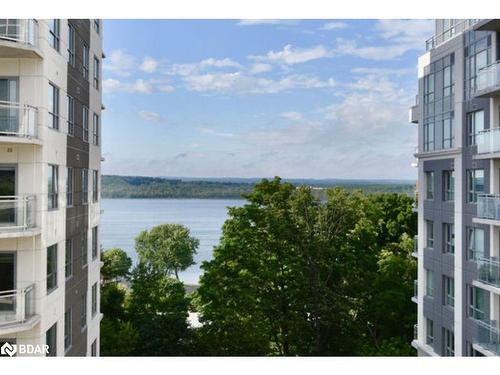 818-58 Lakeside Terrace, Barrie, ON - Outdoor With Body Of Water